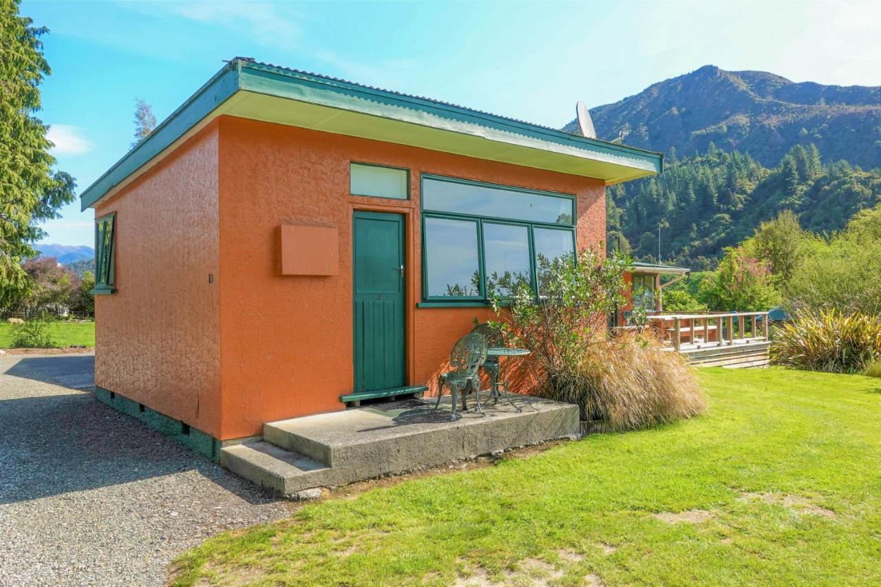 Kiwi Park Motels Murchison Esterno foto