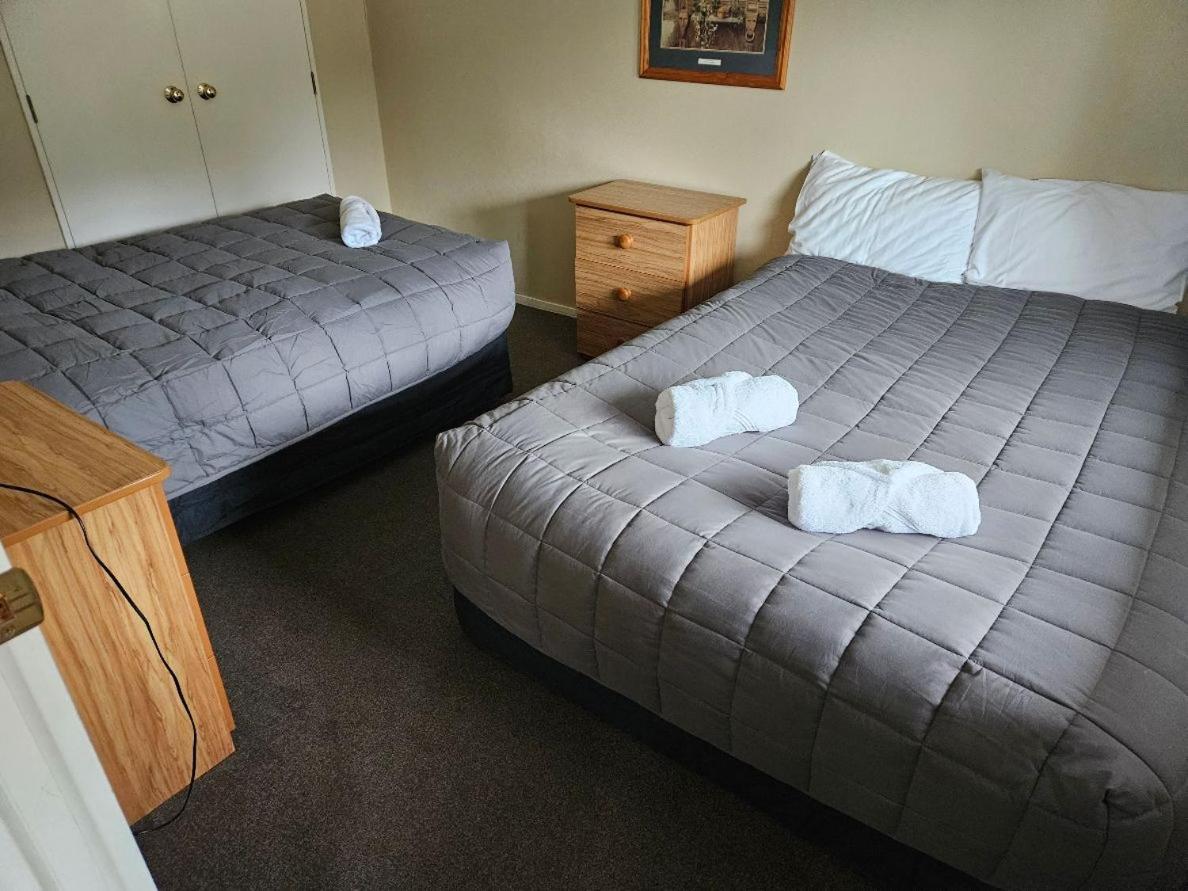 Kiwi Park Motels Murchison Esterno foto