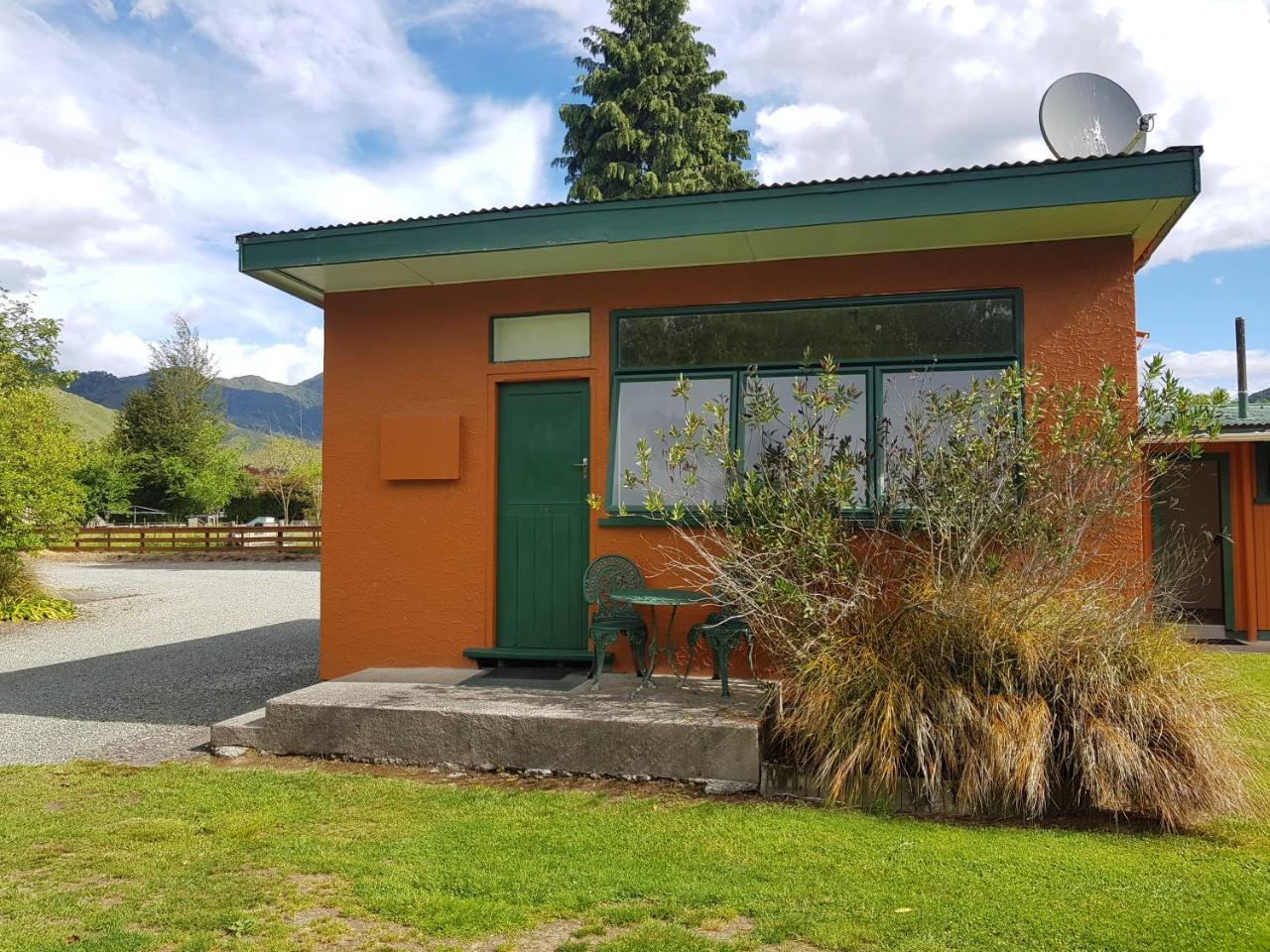 Kiwi Park Motels Murchison Esterno foto